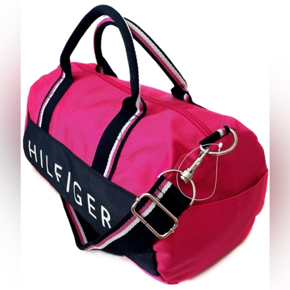 Tommy Hilfiger Fuchsia Travel Bag